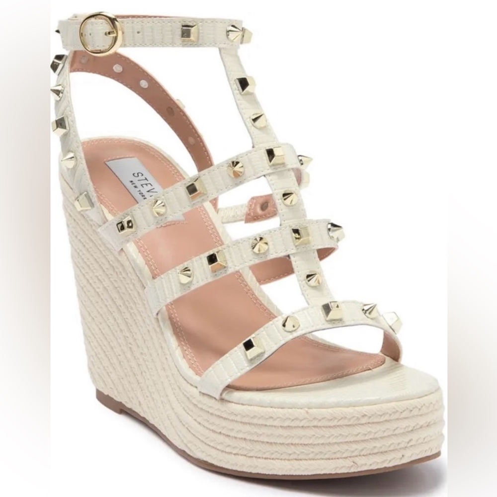 Steve Madden Studded Wedges